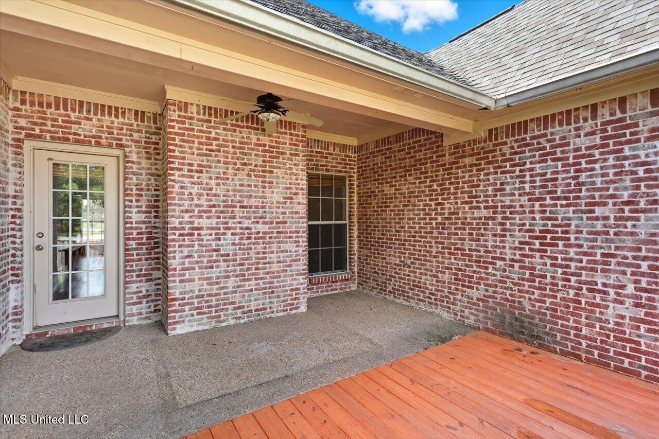 139 Bear Creek Circle Property Photo 36