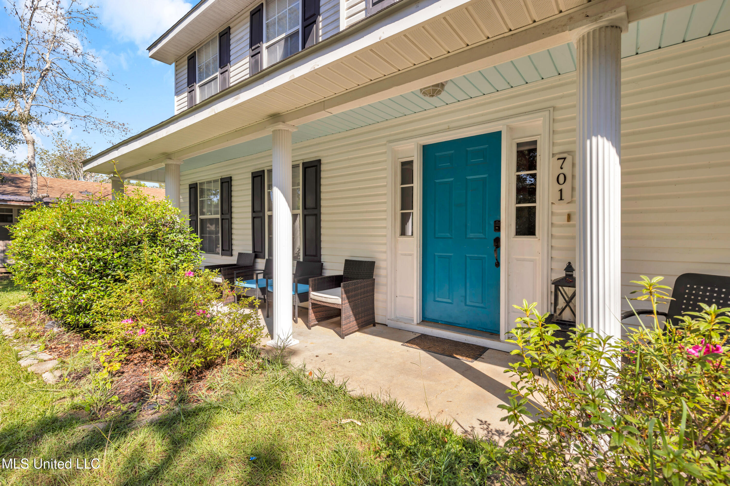 701 Washington Street Property Photo 4