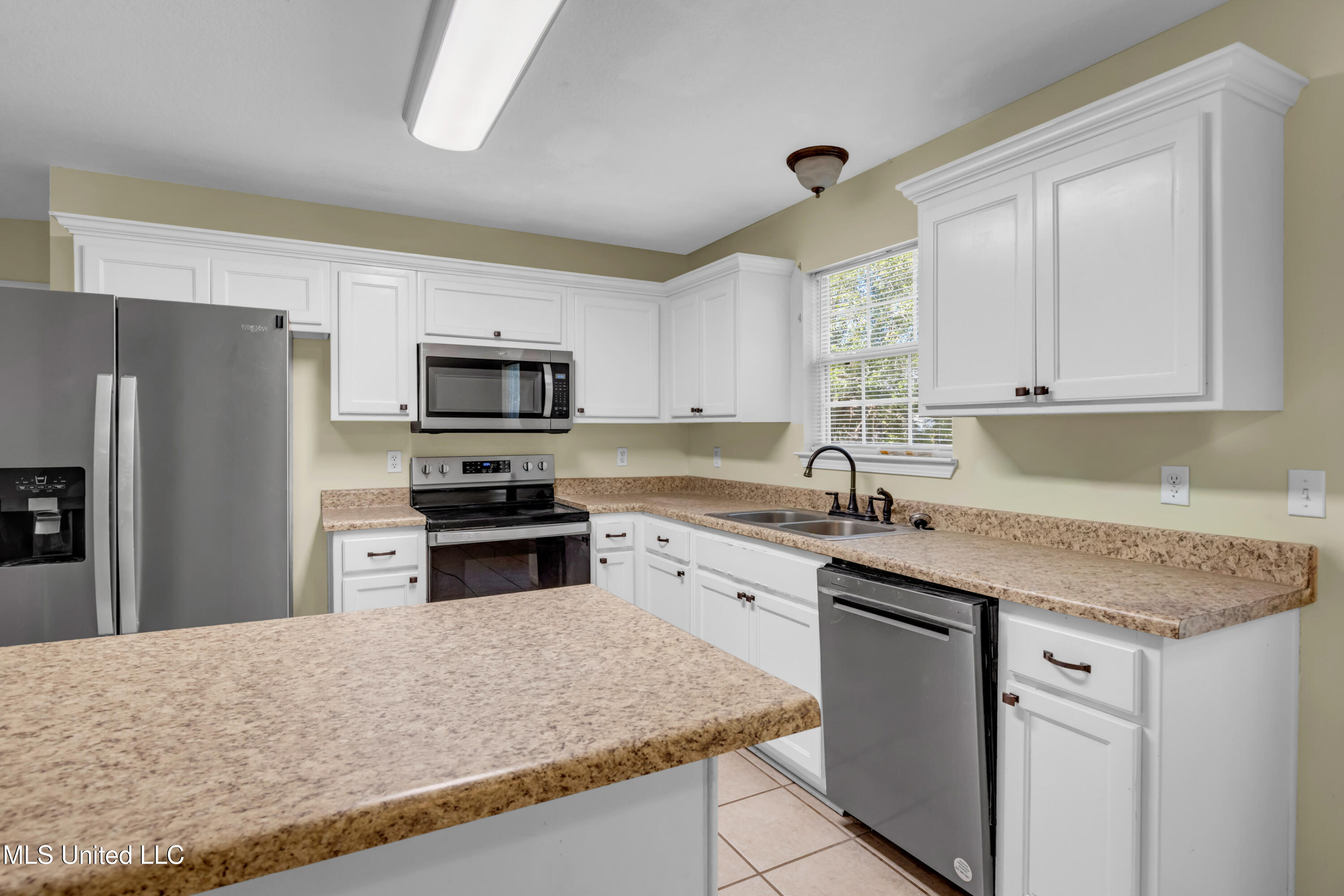 701 Washington Street Property Photo 13