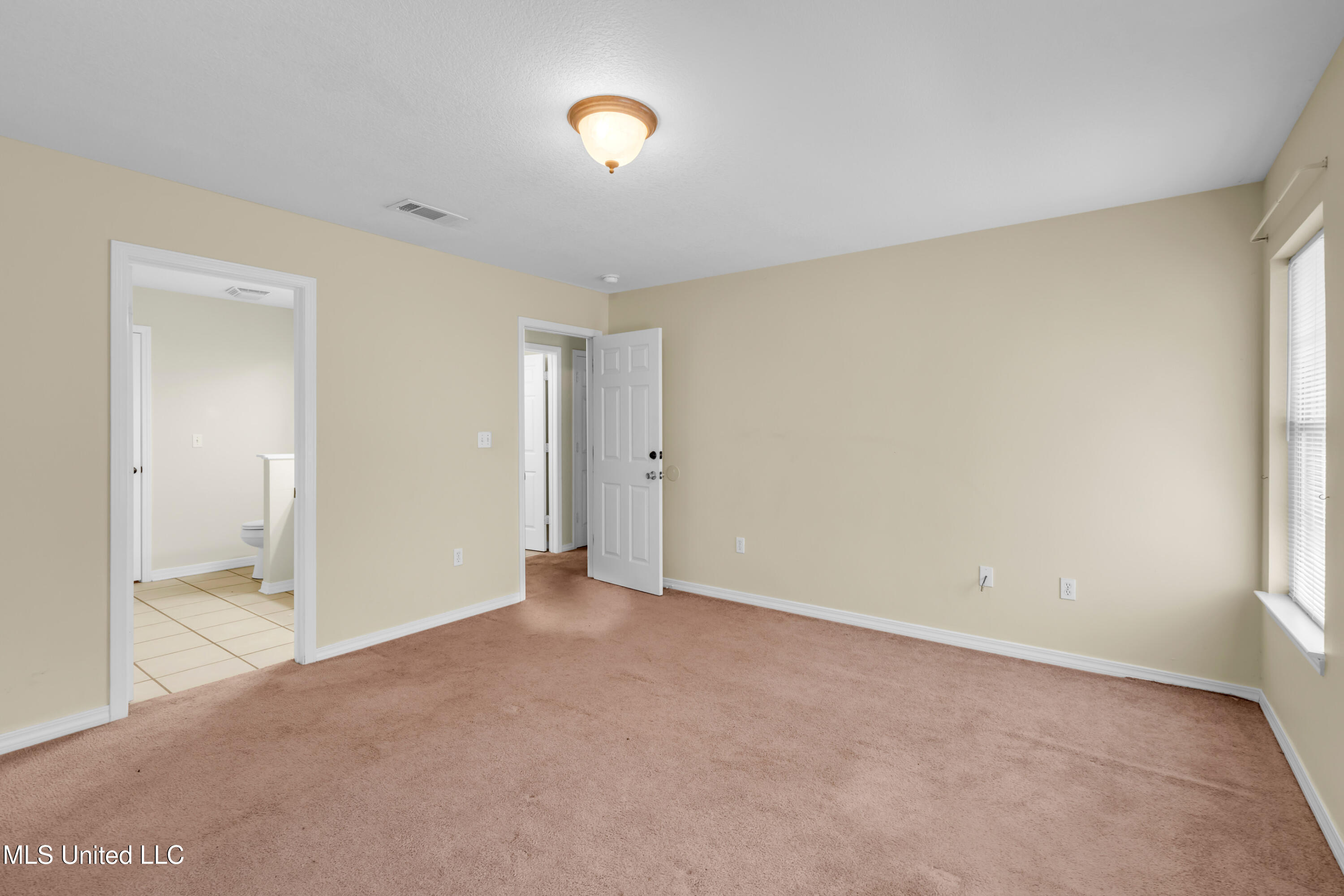 701 Washington Street Property Photo 22