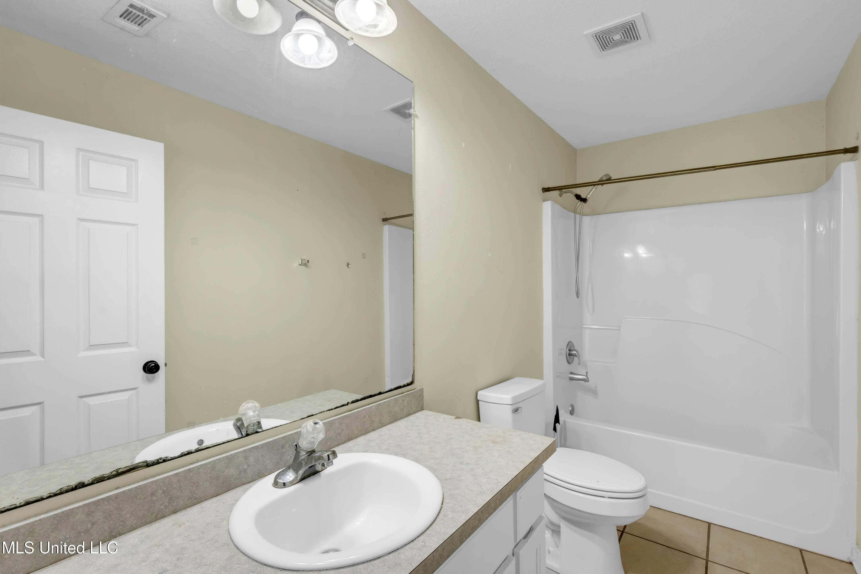 701 Washington Street Property Photo 28