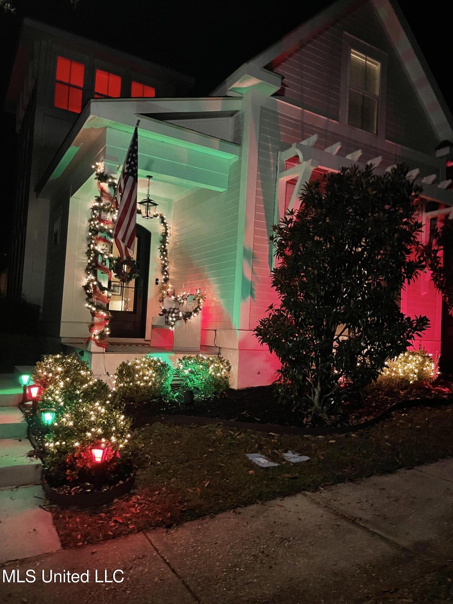 12682 Amory Avenue Property Photo 4