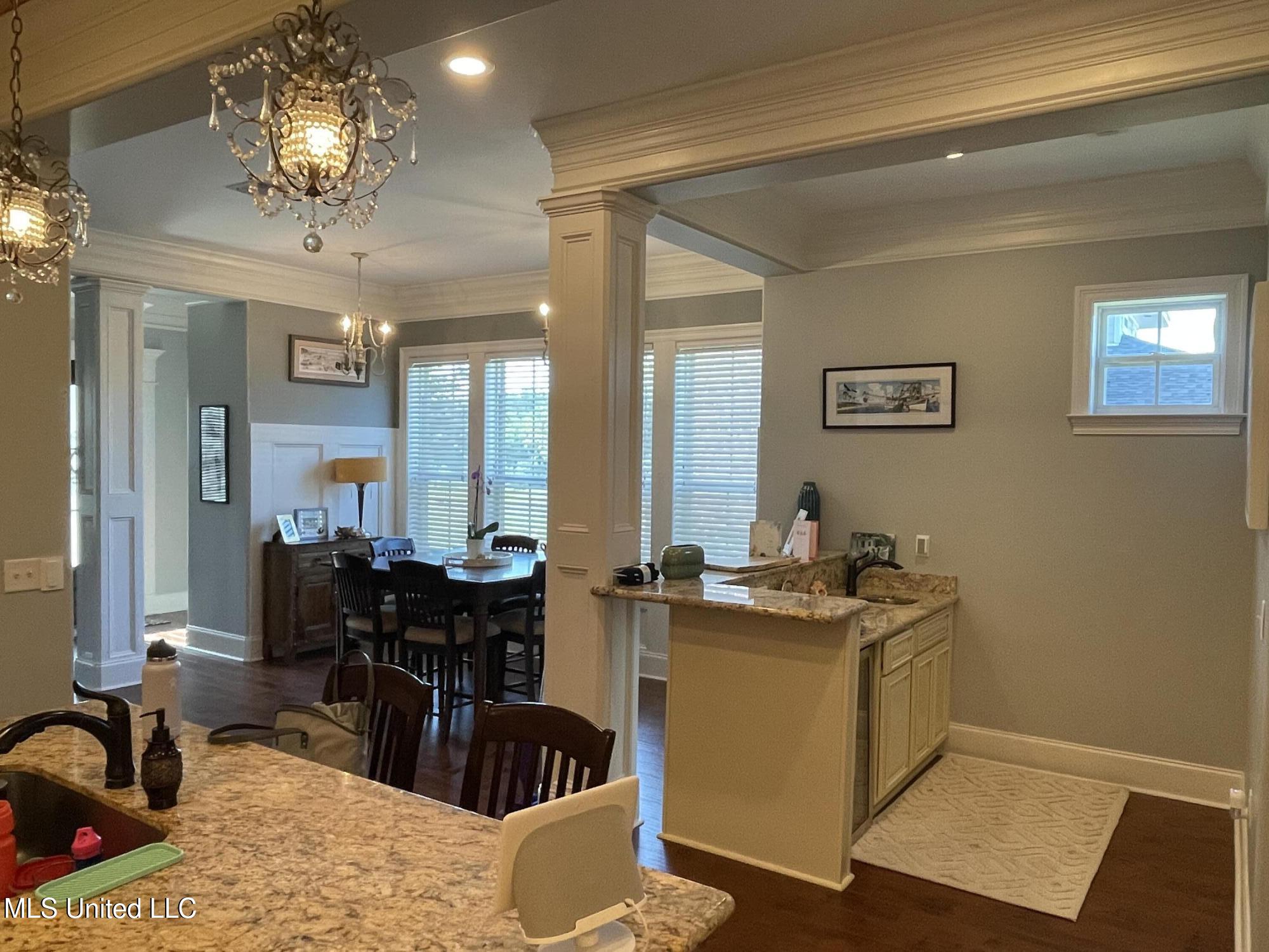 12682 Amory Avenue Property Photo 15