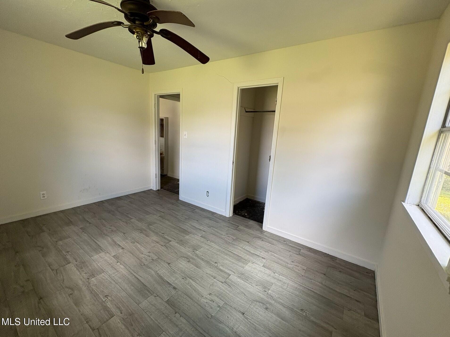 715 Simpson Drive Property Photo 9