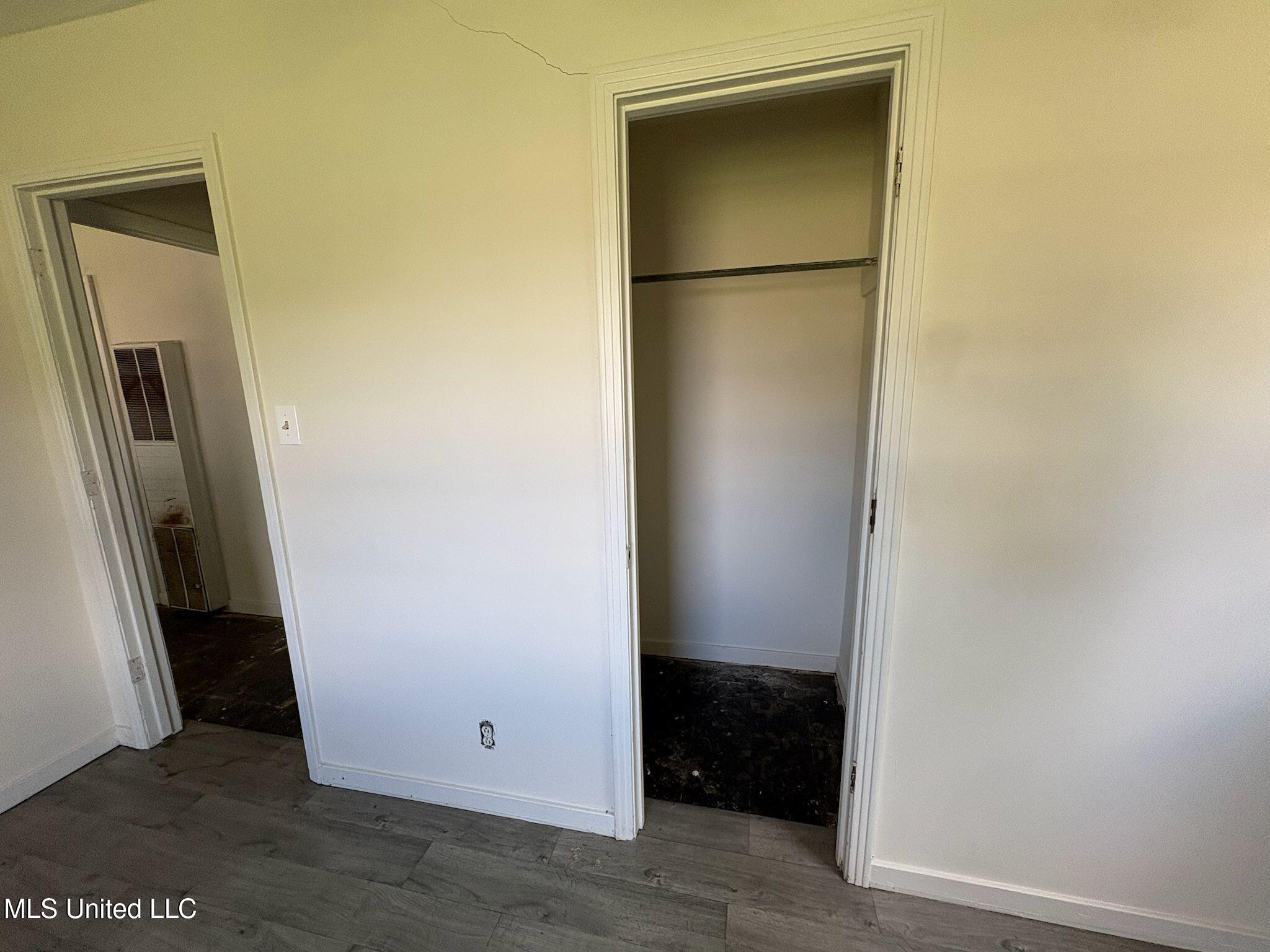 715 Simpson Drive Property Photo 10