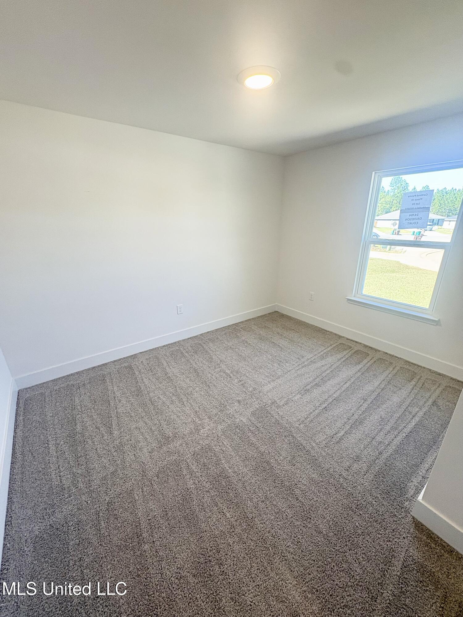 14784 Davidson Court Property Photo 12