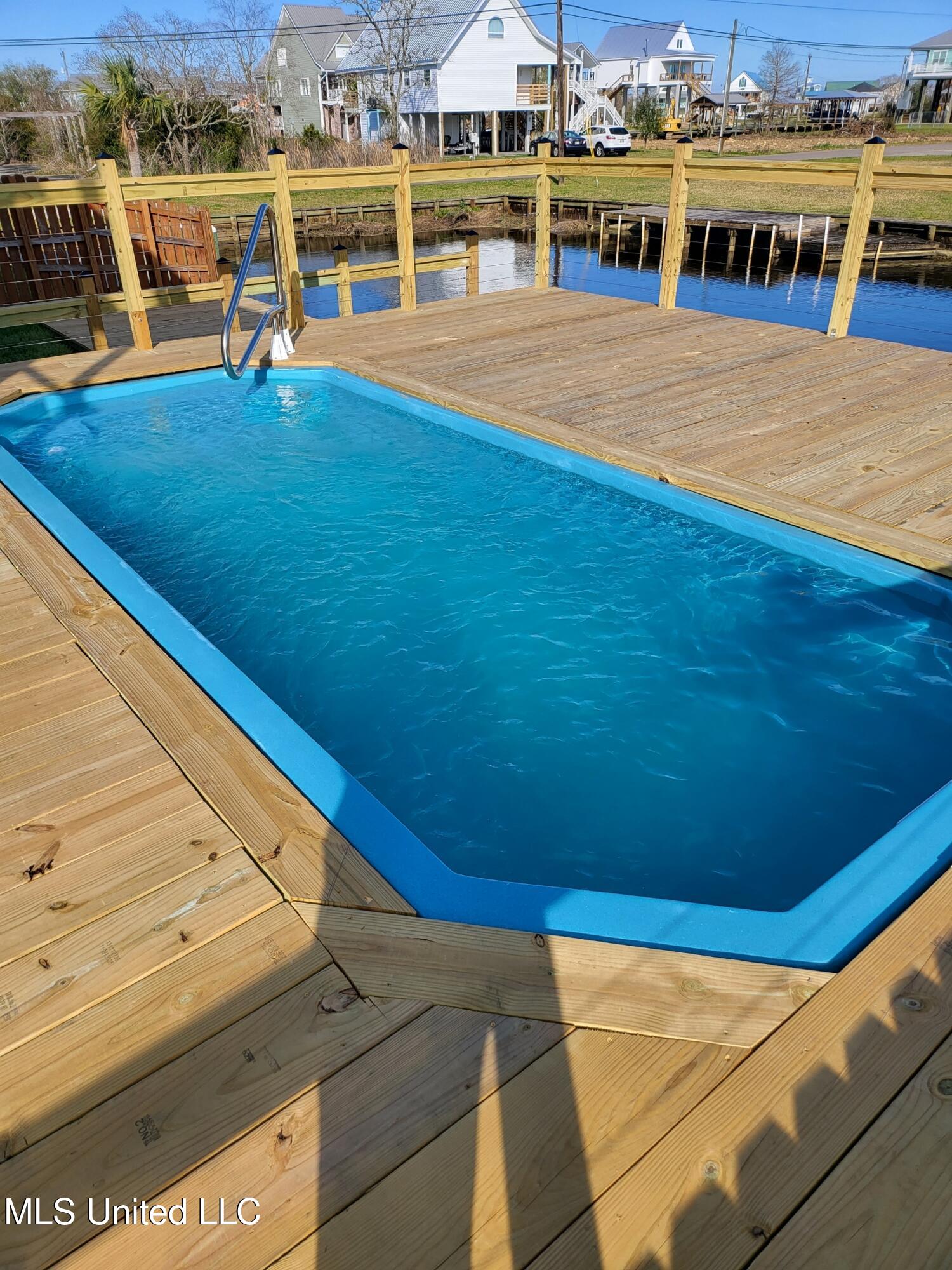 11094 Luzon Street Property Photo 15