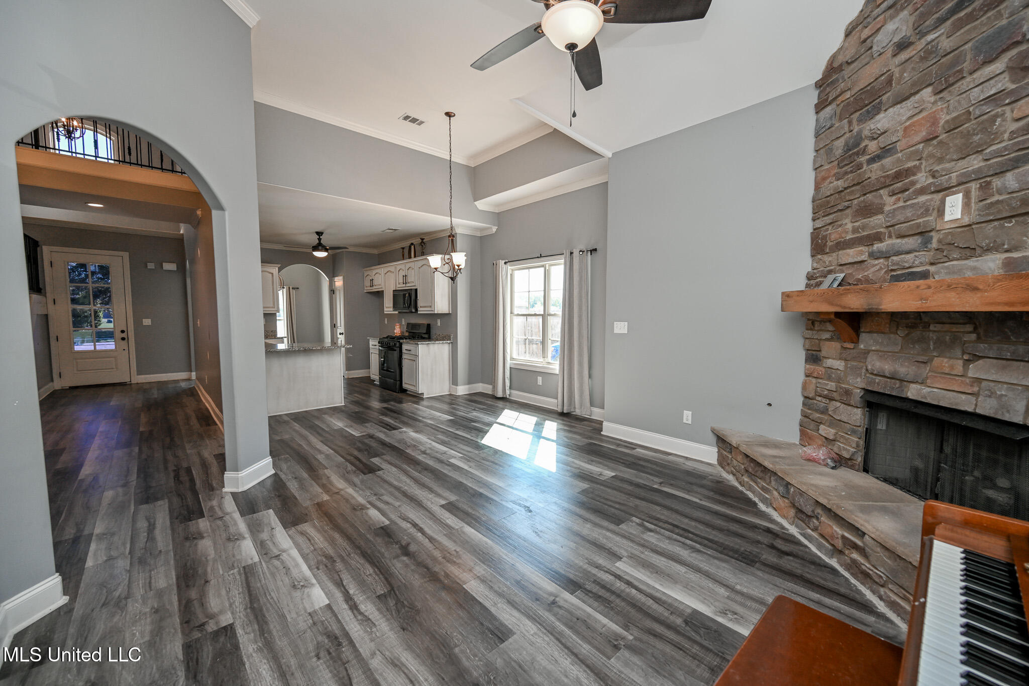 3437 Chateau Pointe Boulevard Property Photo 22