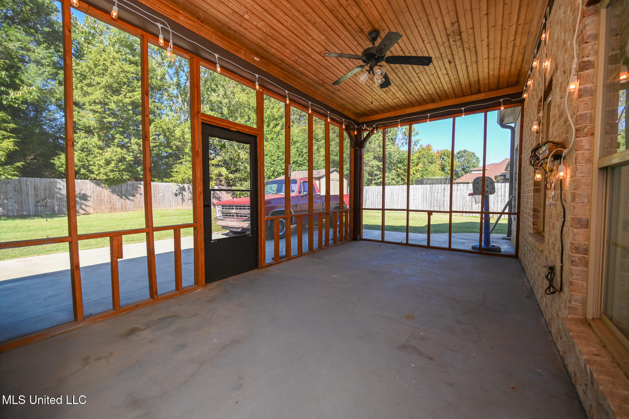 3437 Chateau Pointe Boulevard Property Photo 38