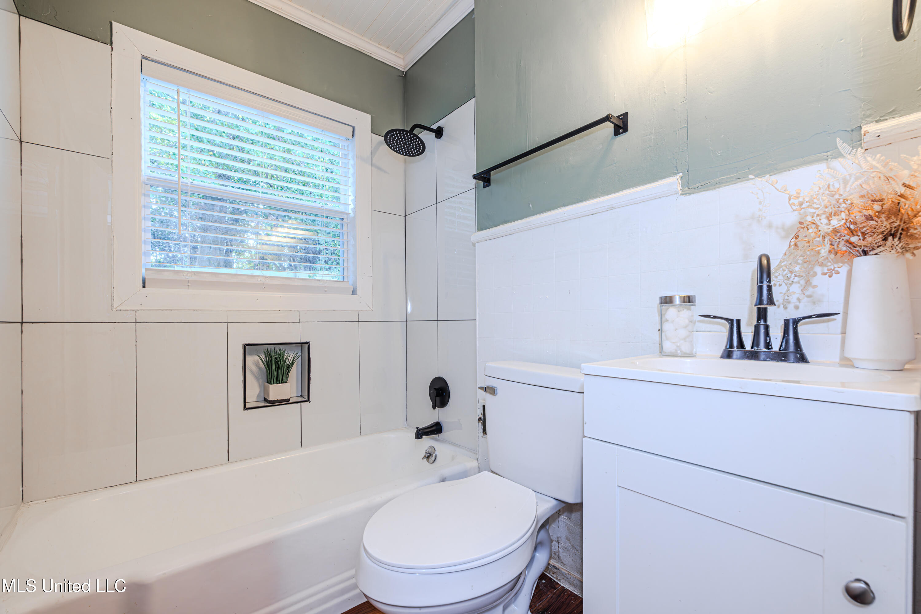 617 Rio Street Property Photo 13