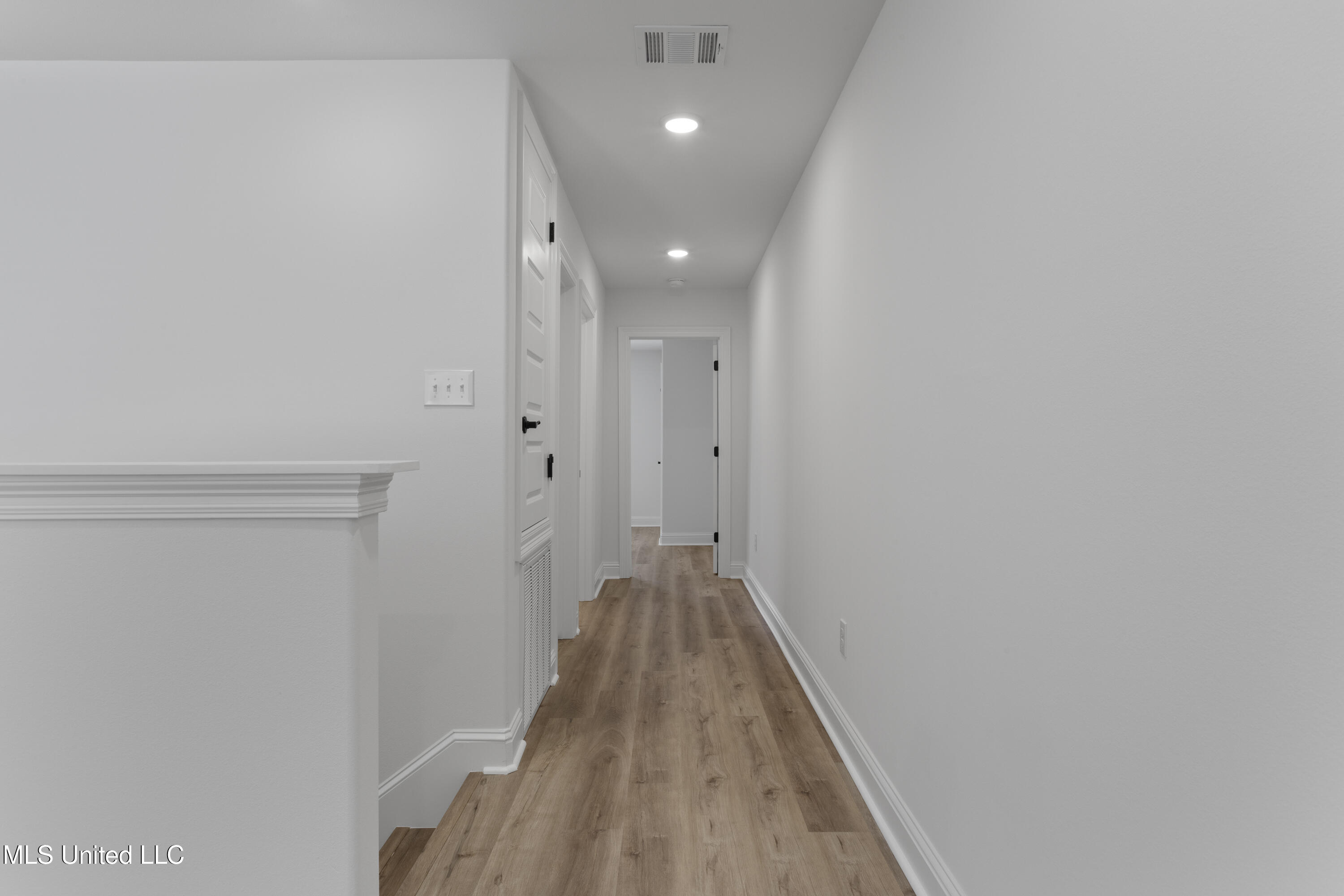 6305 Annie Cove Property Photo 27