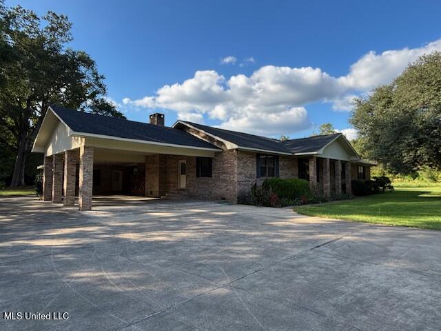 220 N Hwy 27 N Property Photo 1