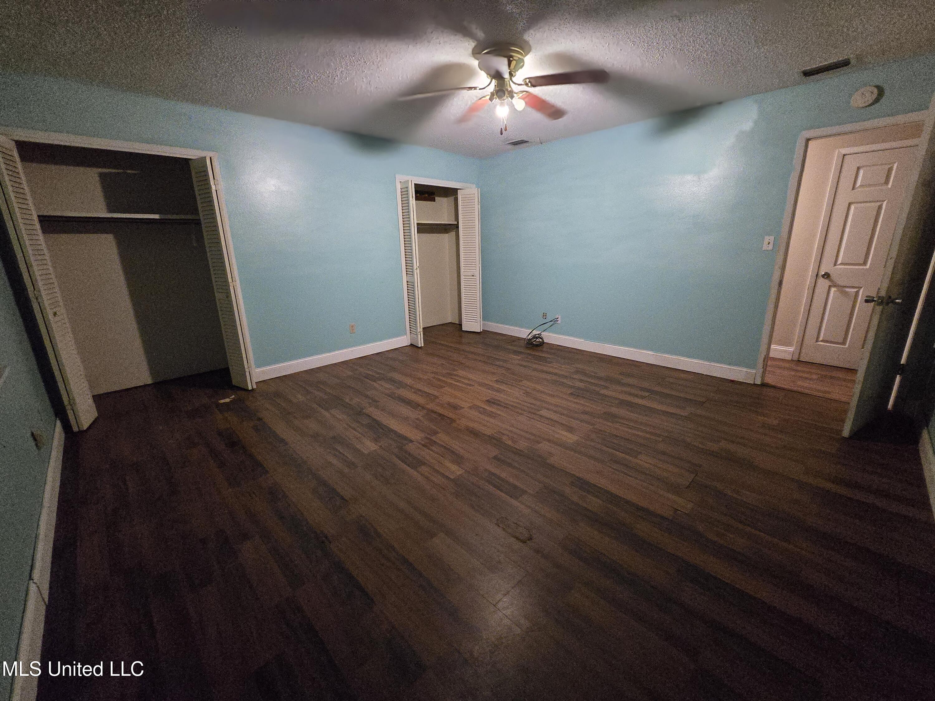 8105 Highway 613 Property Photo 29