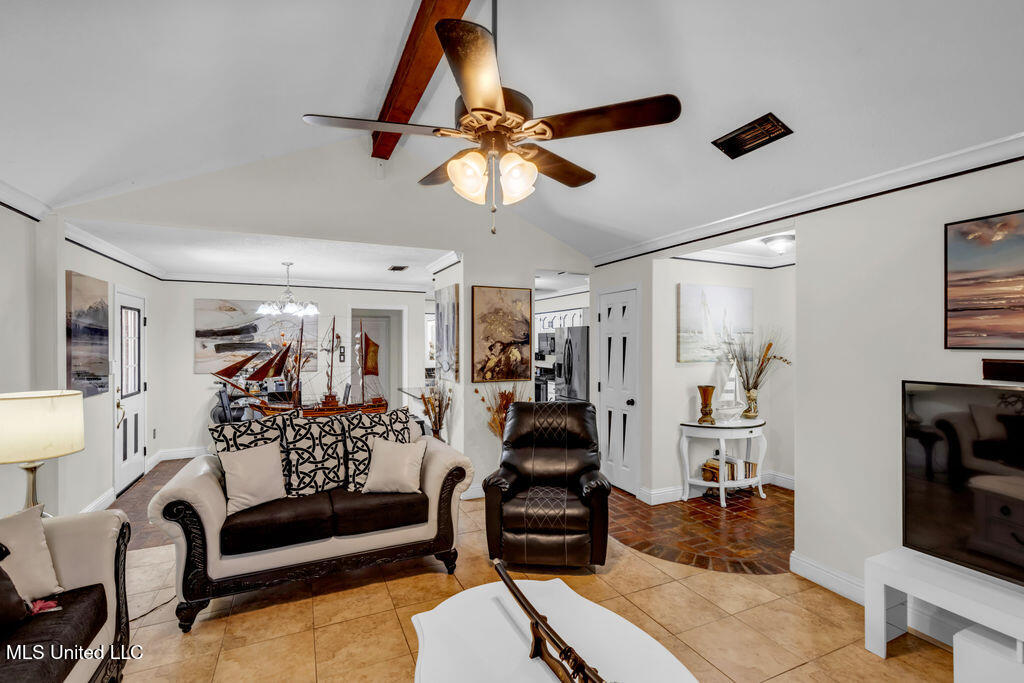 2512 Old Shell Landing Road Property Photo 8