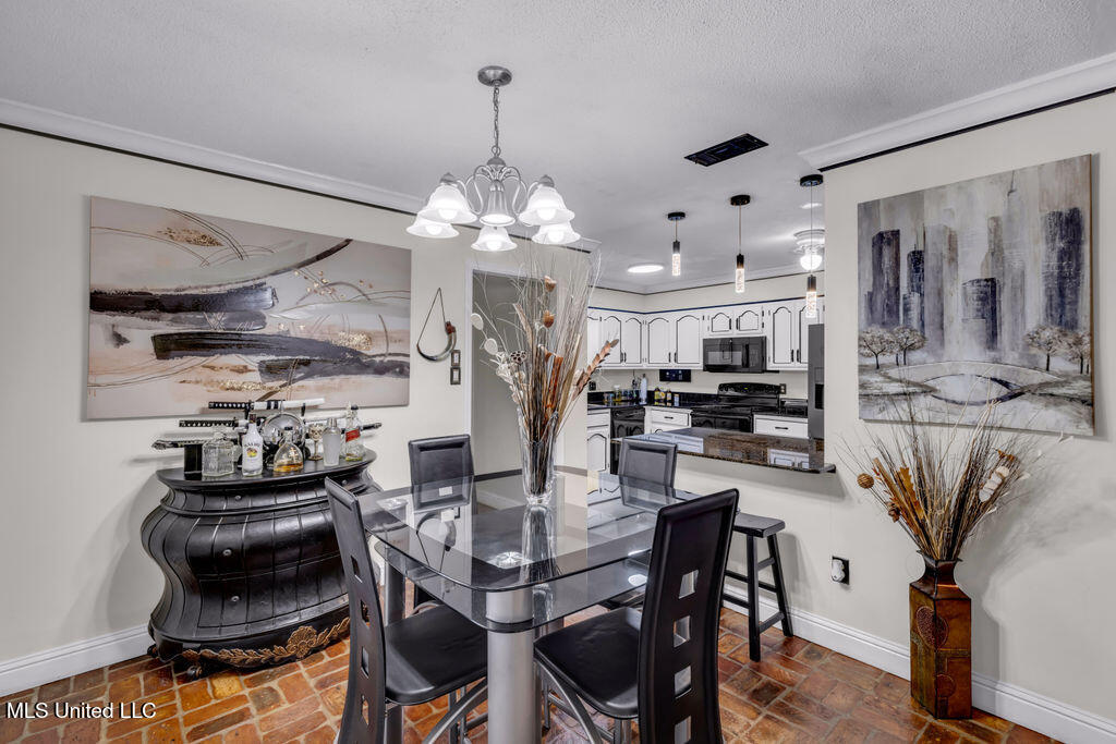2512 Old Shell Landing Road Property Photo 14
