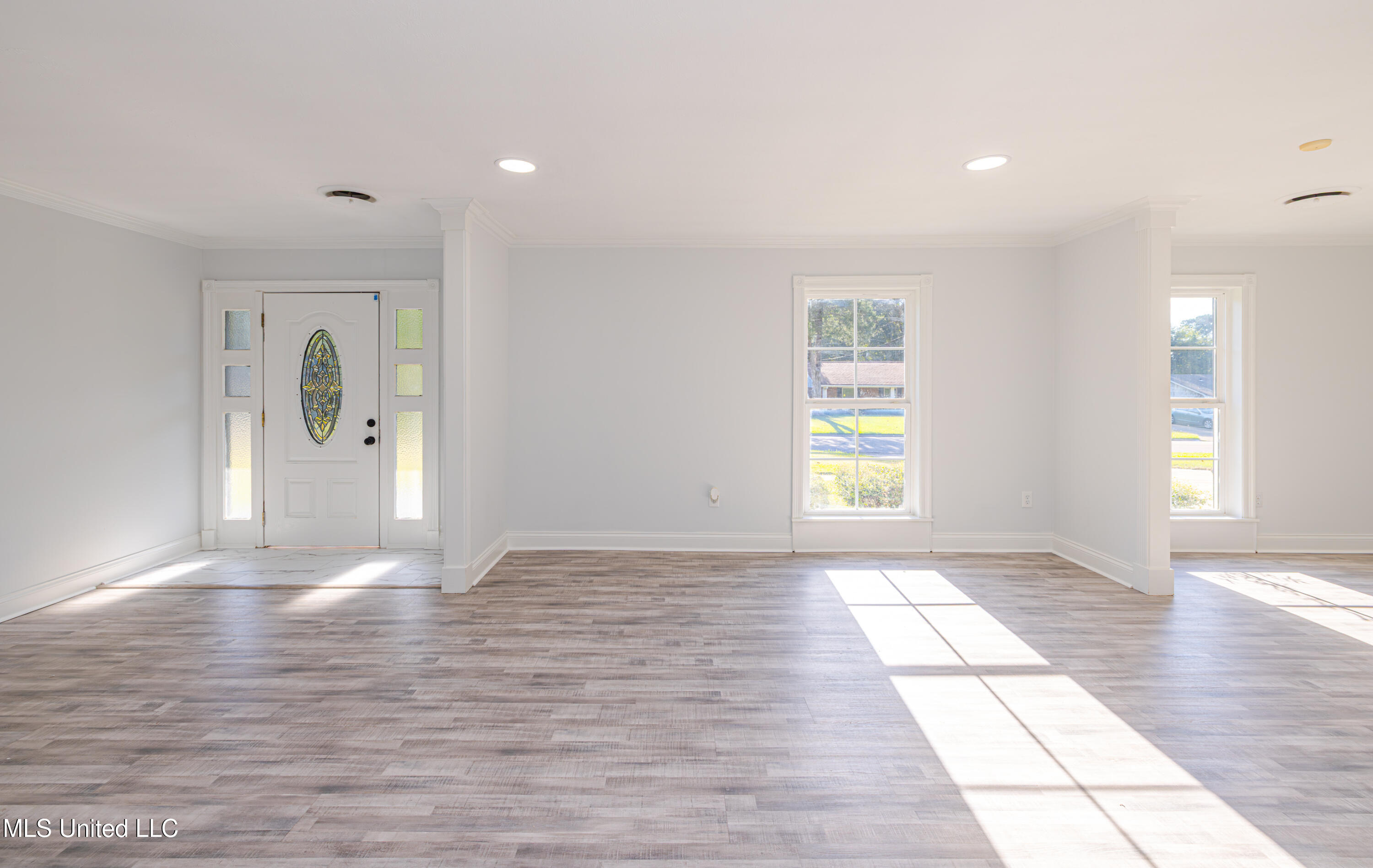 5846 Baxter Drive Property Photo 6