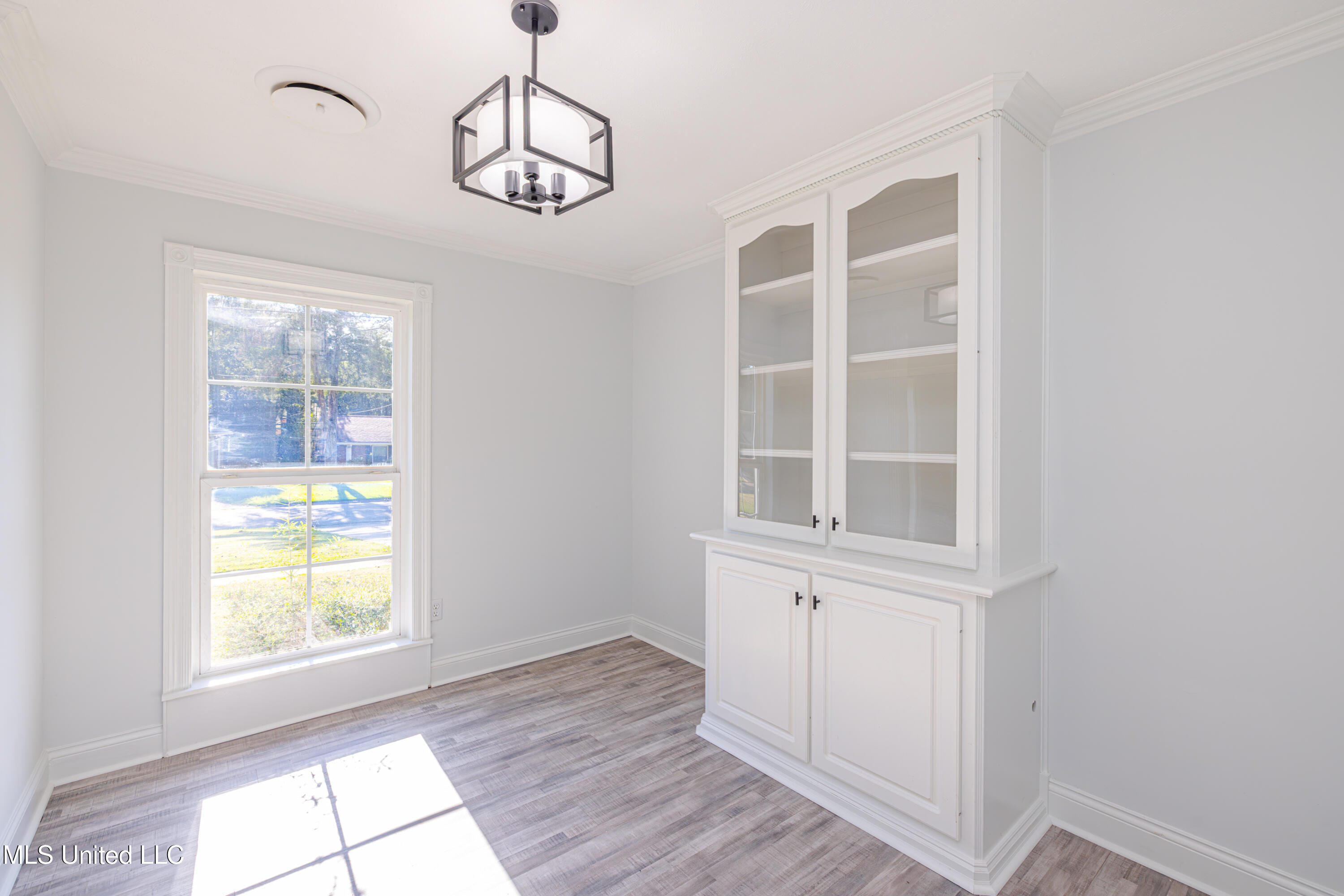 5846 Baxter Drive Property Photo 9