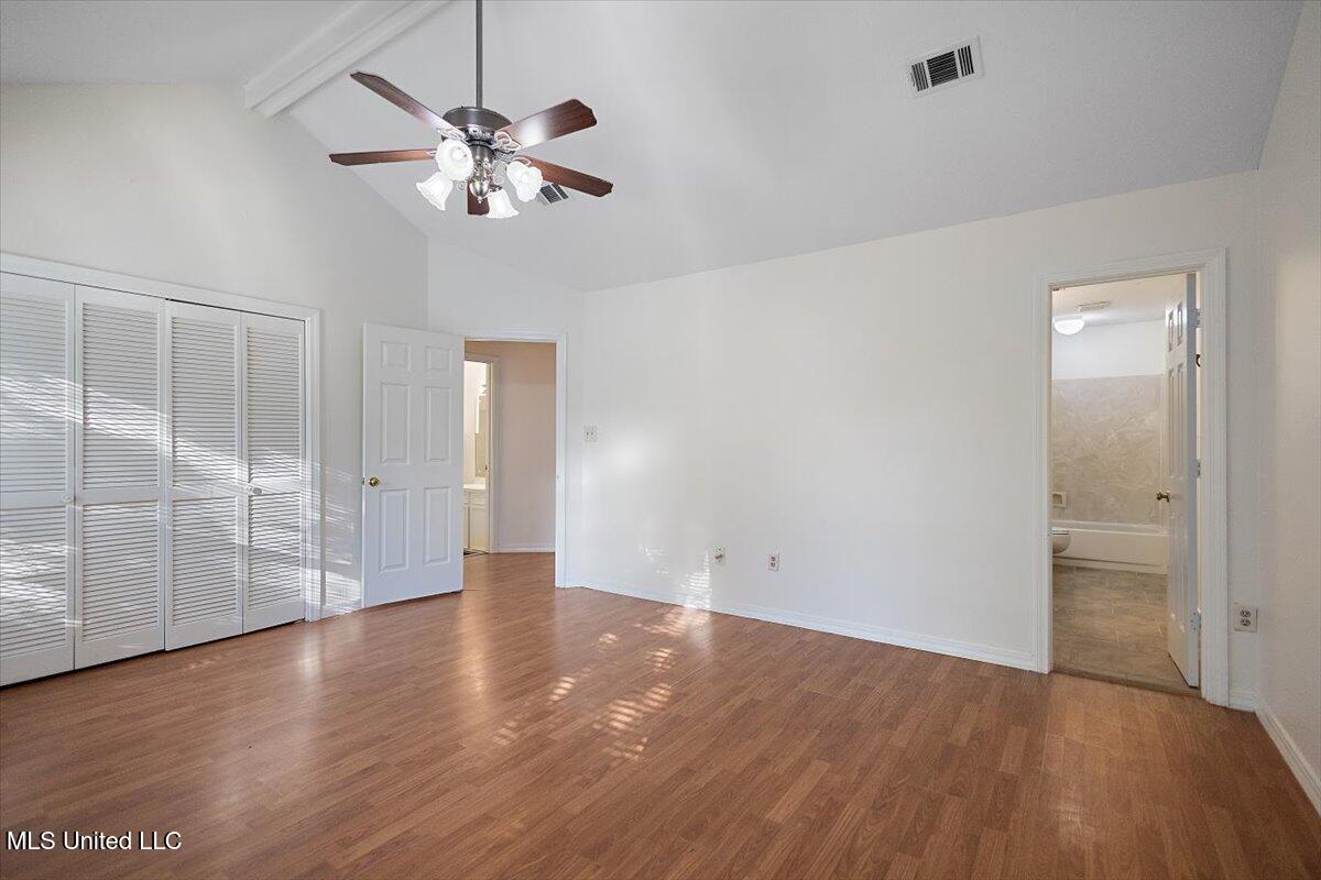 570 Boardwalk Boulevard Property Photo 12