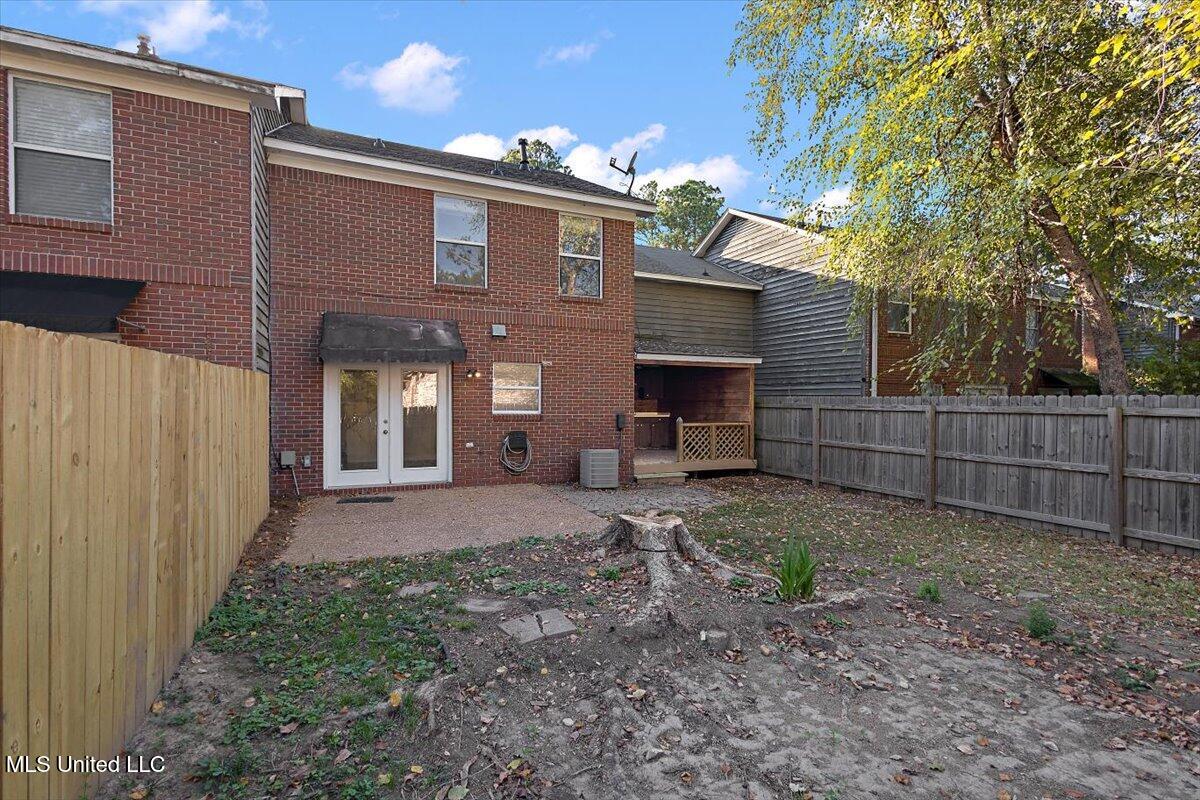 570 Boardwalk Boulevard Property Photo 21