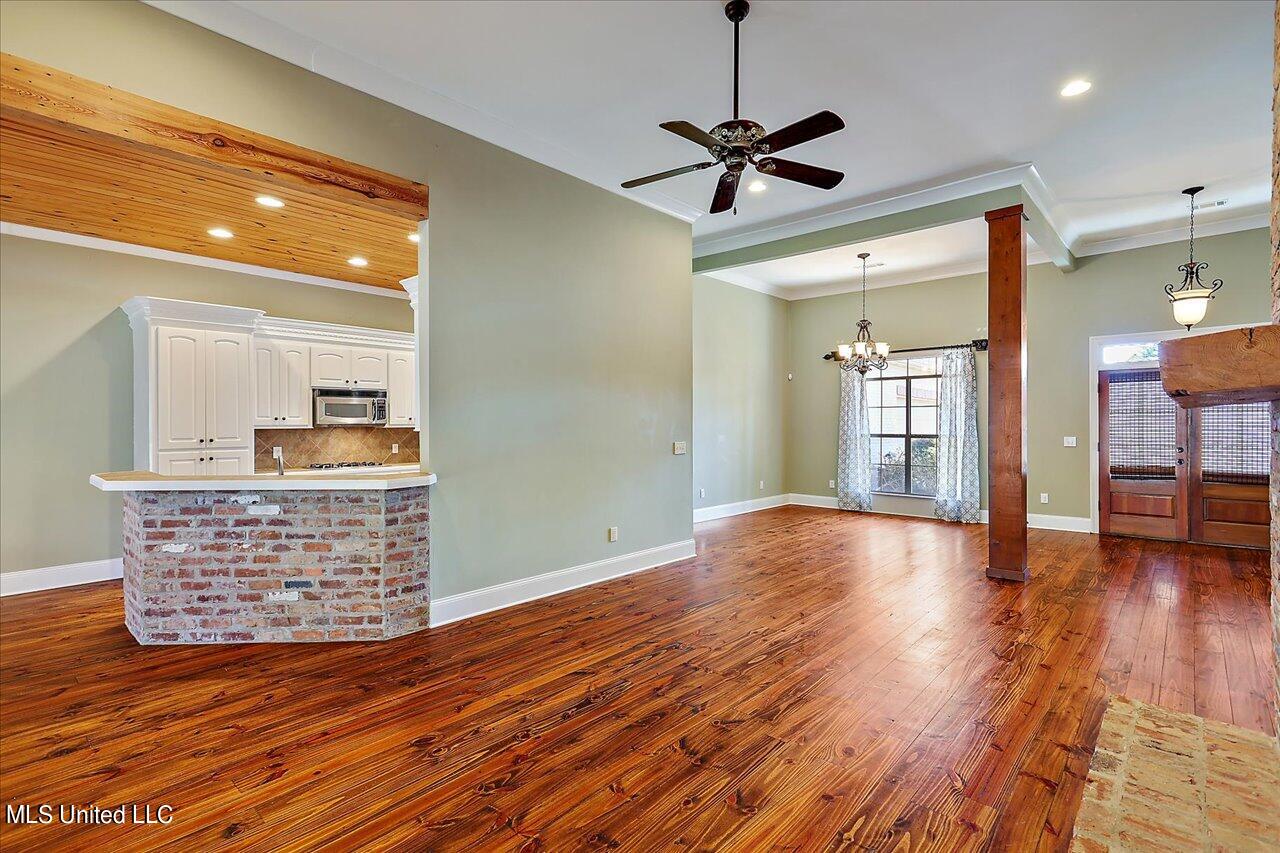 132 Hartfield Drive Property Photo 11