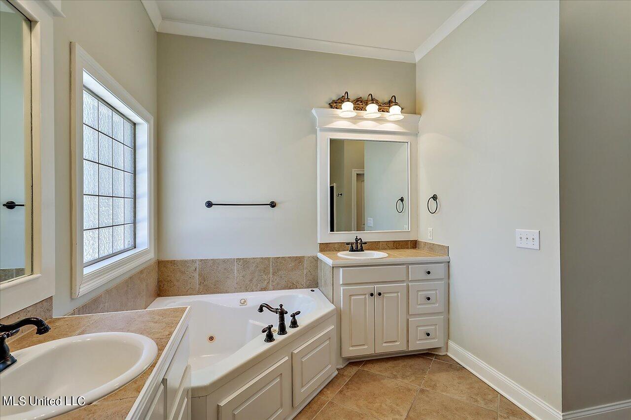 132 Hartfield Drive Property Photo 21