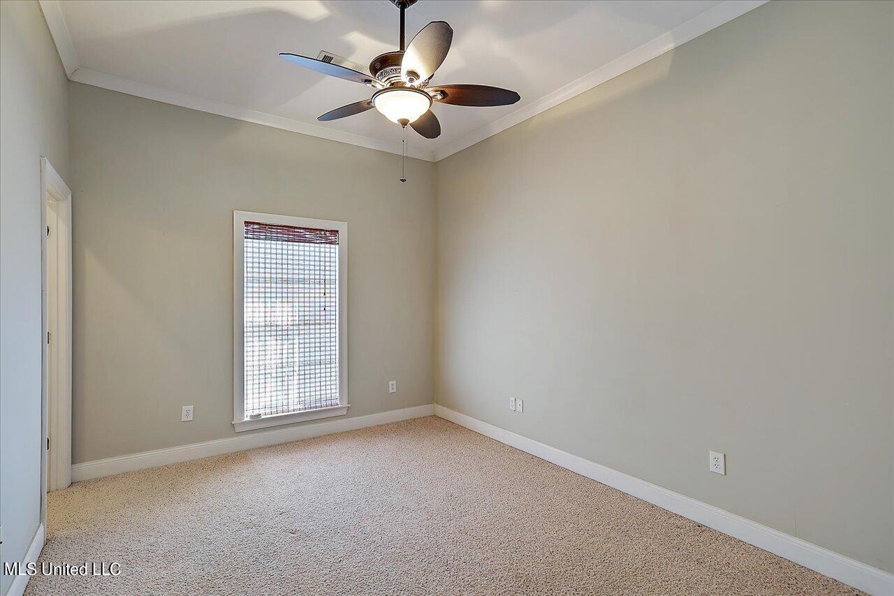 132 Hartfield Drive Property Photo 25