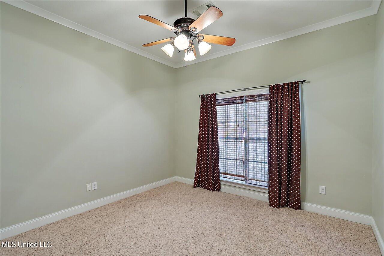 132 Hartfield Drive Property Photo 30