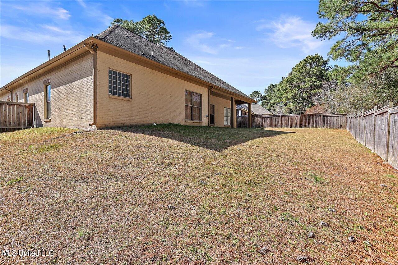 132 Hartfield Drive Property Photo 33