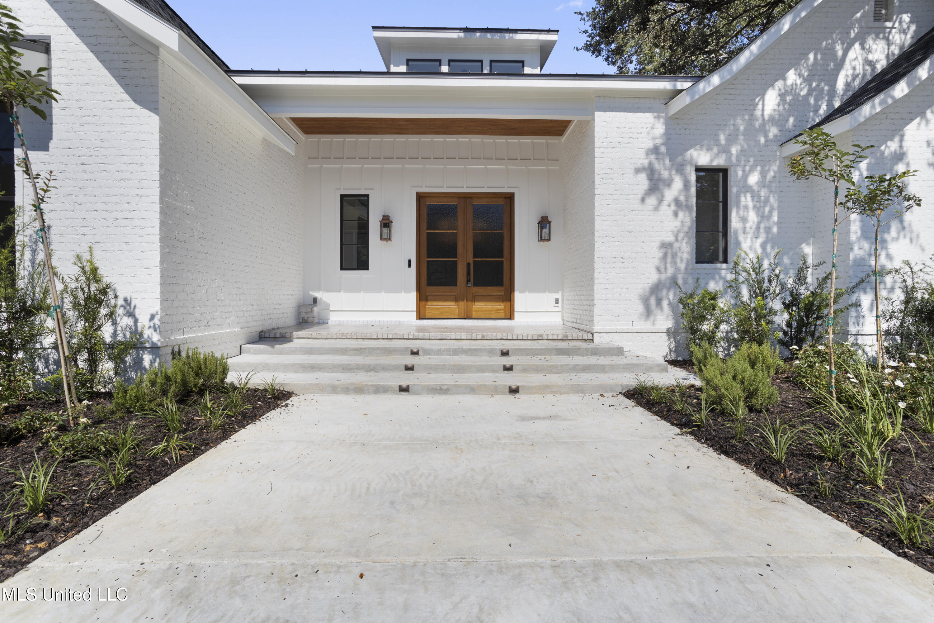 1203 Calhoun Street Property Photo 6
