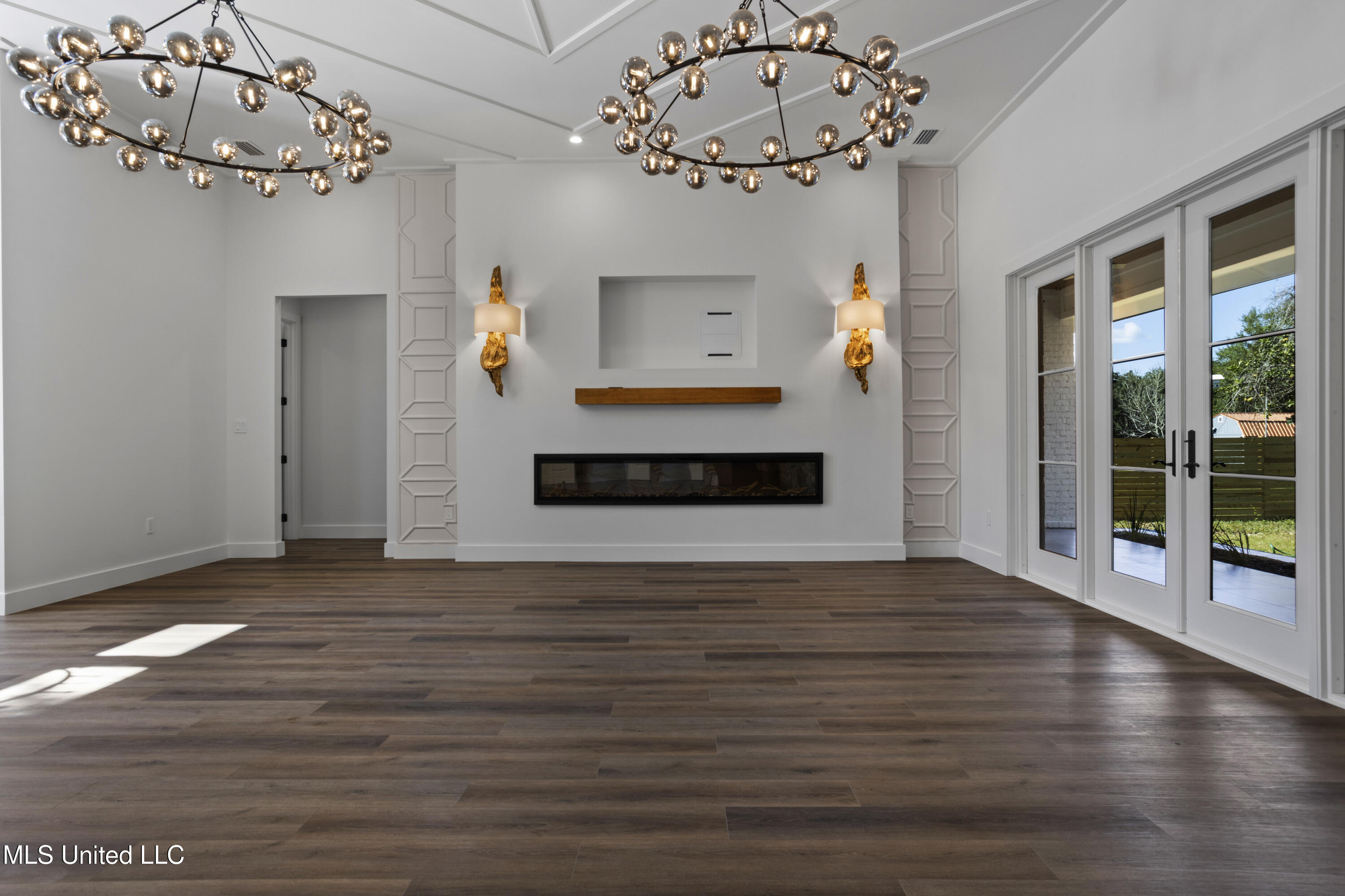 1203 Calhoun Street Property Photo 12