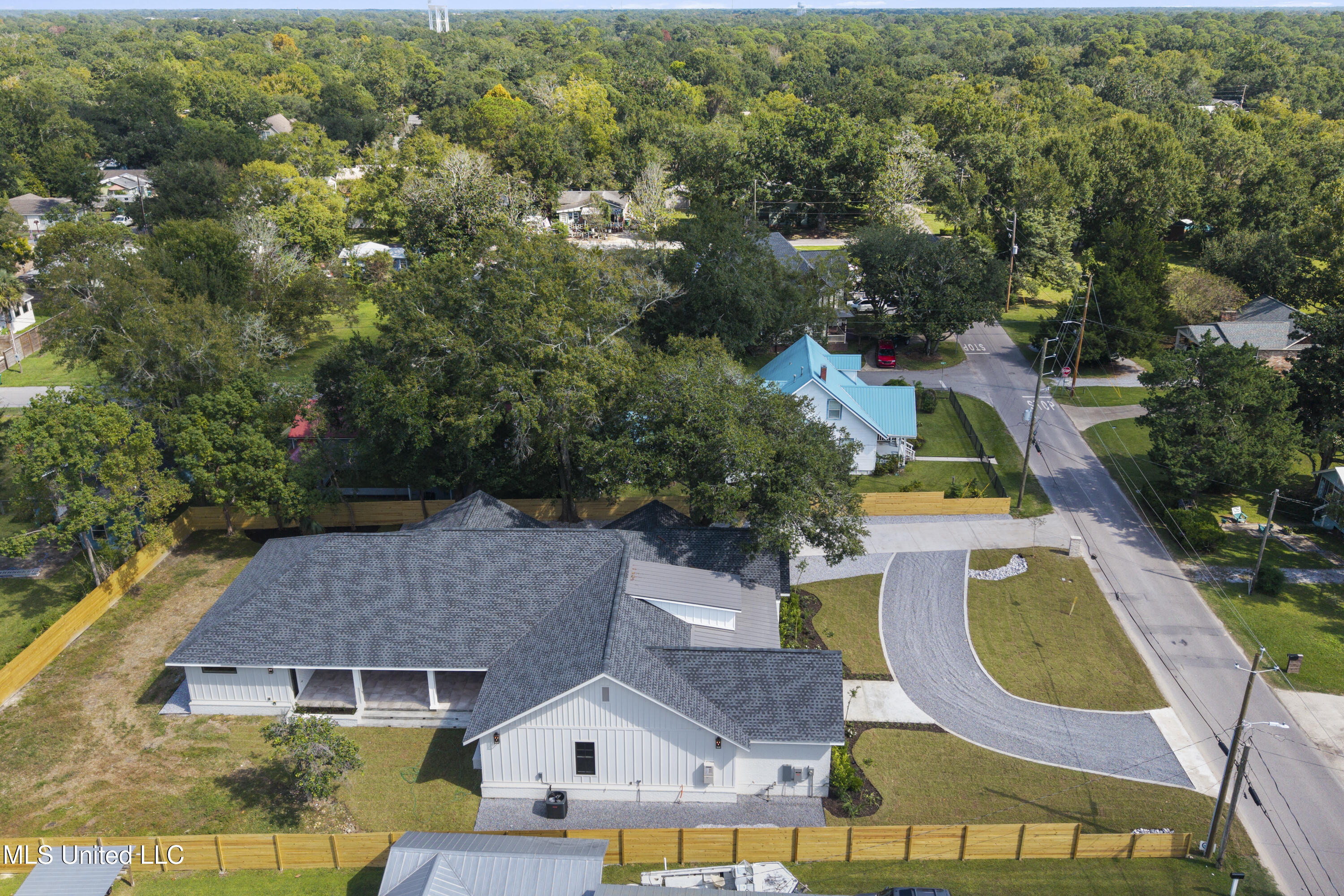 1203 Calhoun Street Property Photo 69
