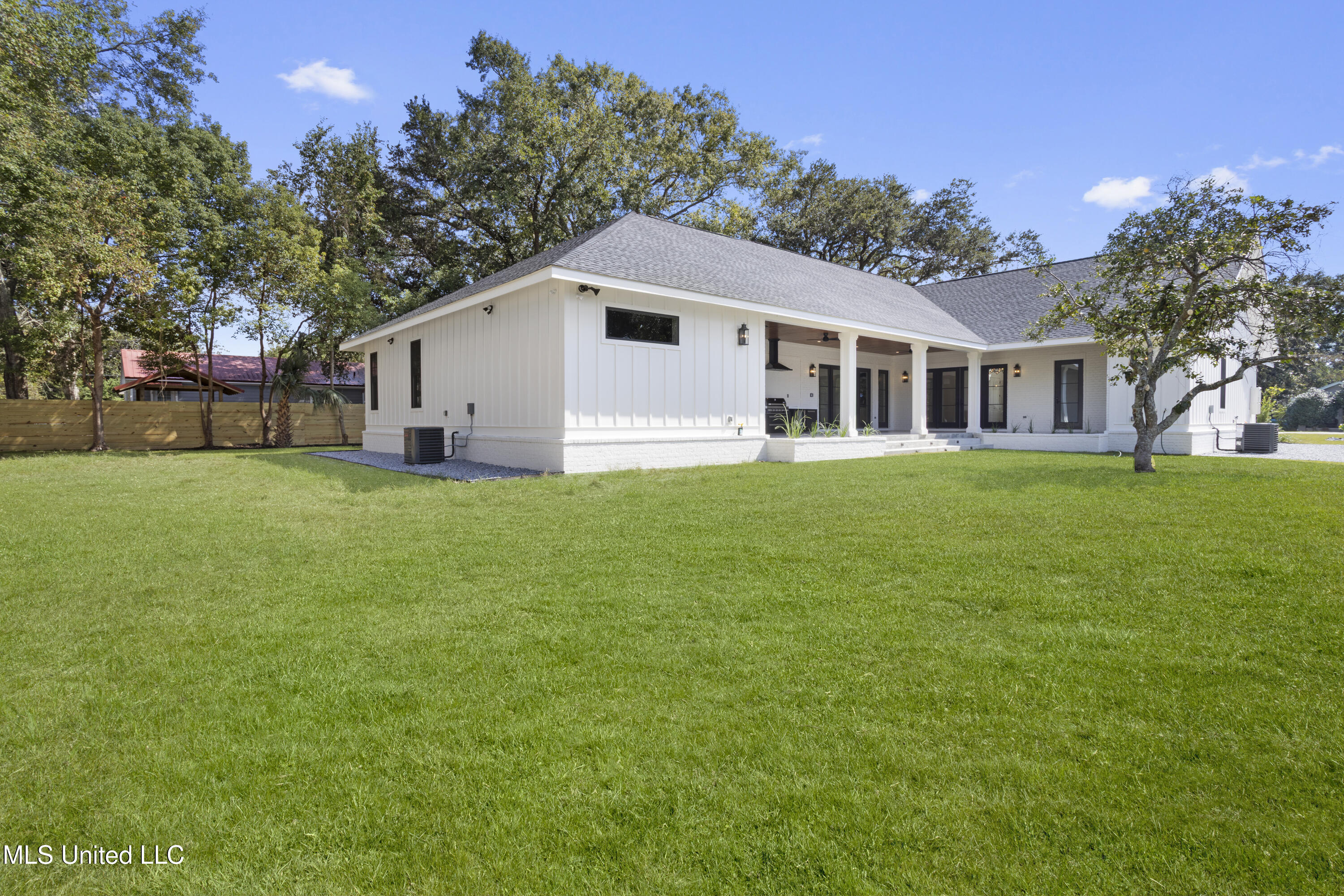 1203 Calhoun Street Property Photo 71