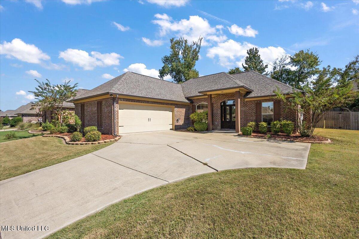 228 Rockbridge Drive Property Photo 1