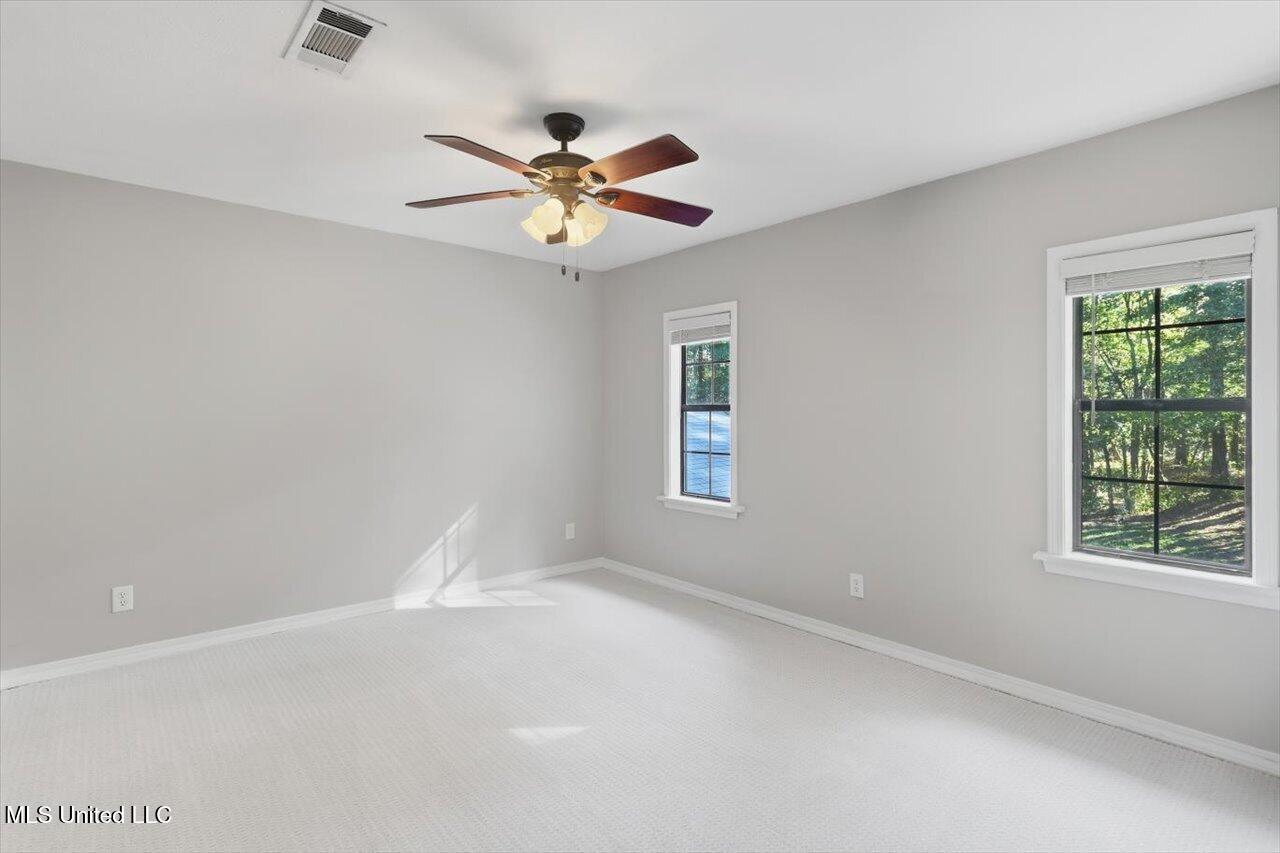 345 Lakeway Drive Property Photo 38