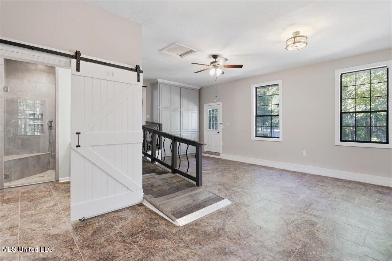 345 Lakeway Drive Property Photo 42