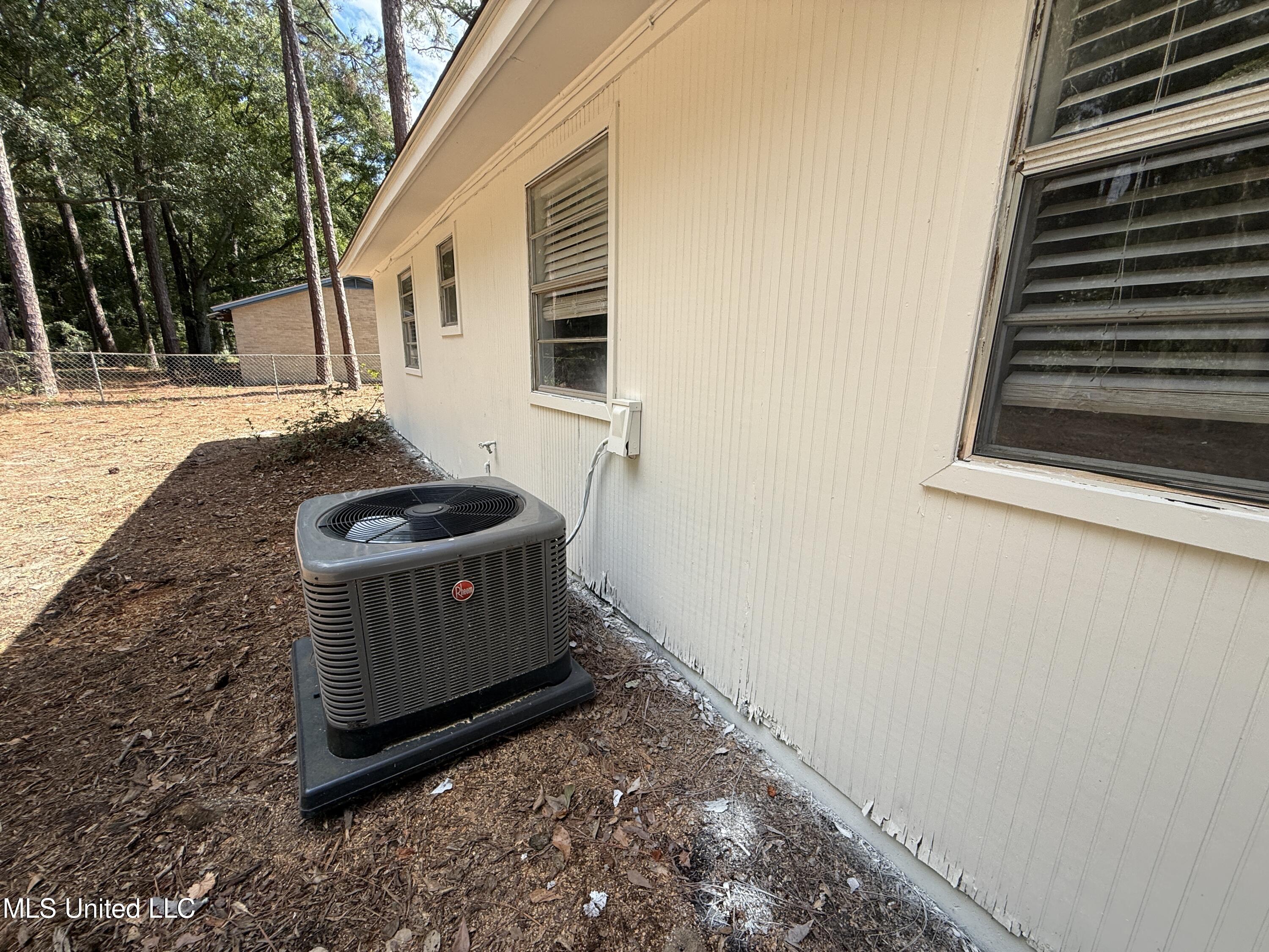 2654 Ridgeway Drive Property Photo 14