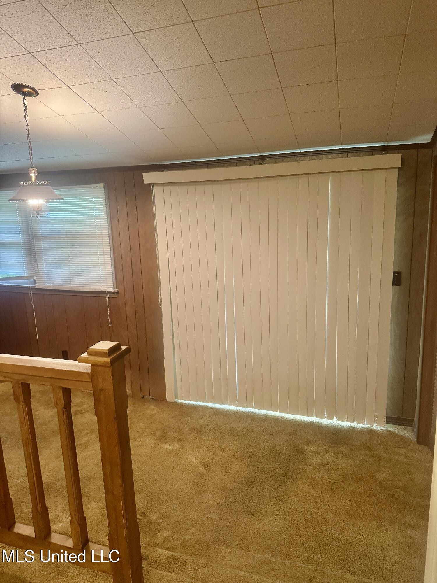 122 Weir Court Property Photo 4