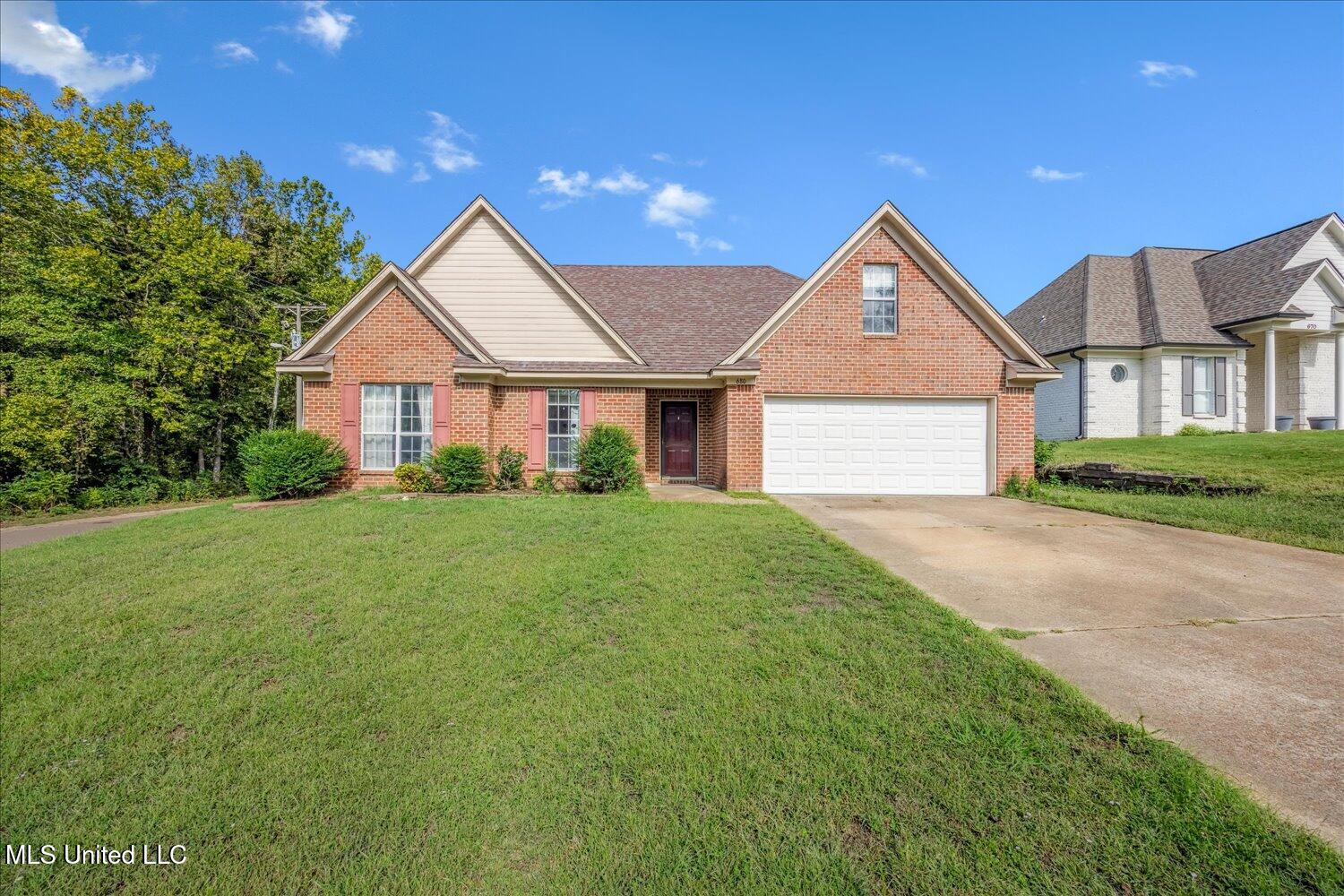 680 Timber Cove Property Photo 2