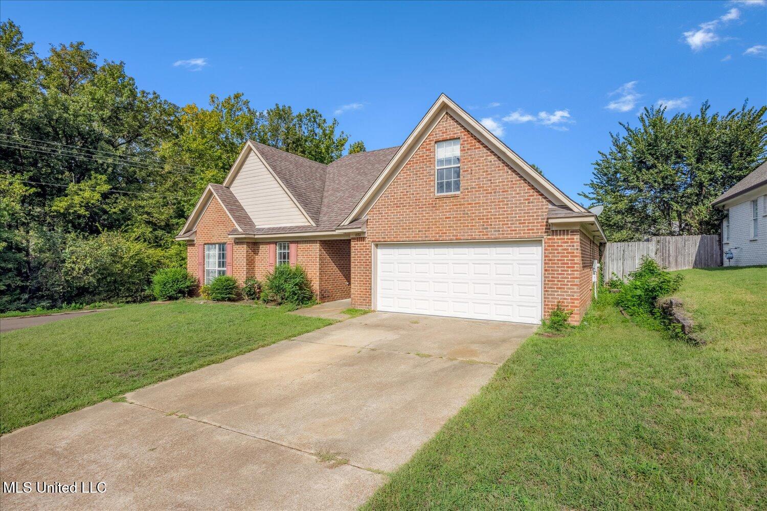 680 Timber Cove Property Photo 4