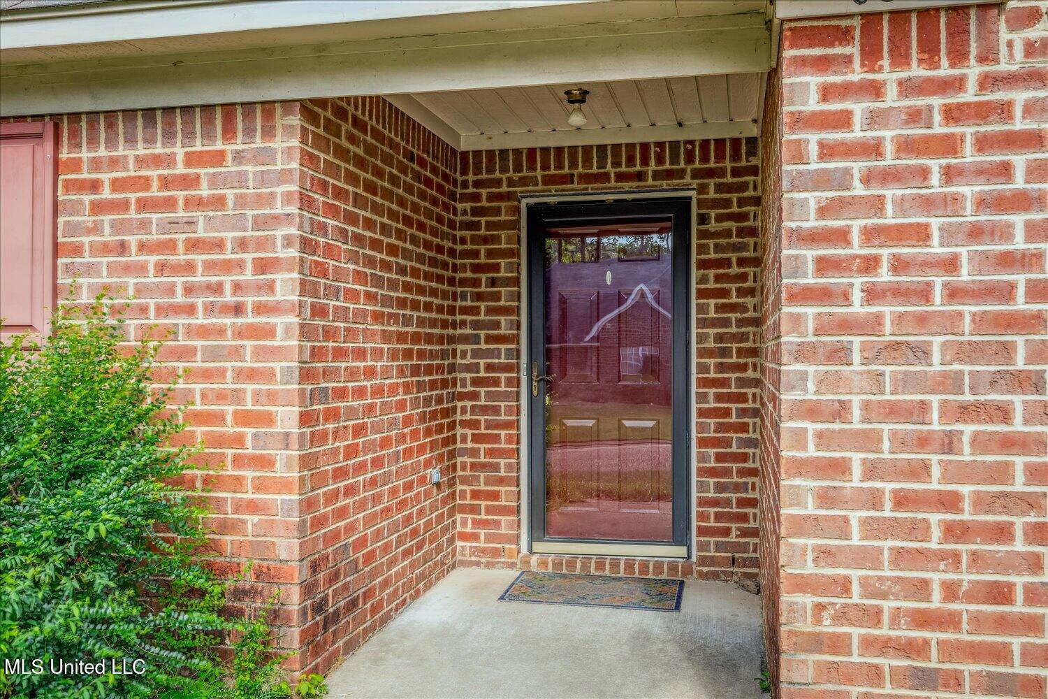 680 Timber Cove Property Photo 5