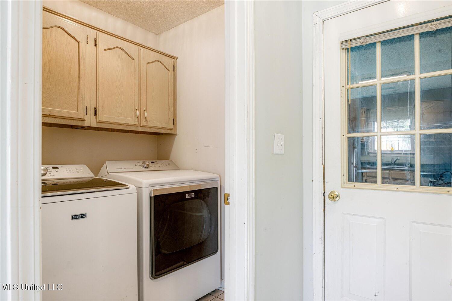 680 Timber Cove Property Photo 8