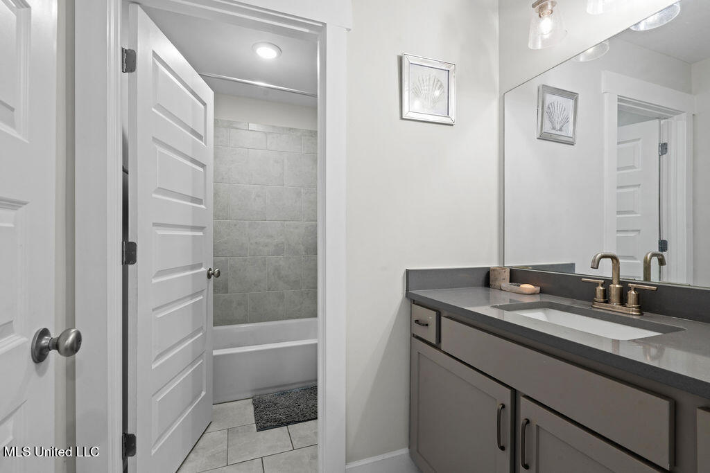 4937 Longmire Lane Property Photo 21