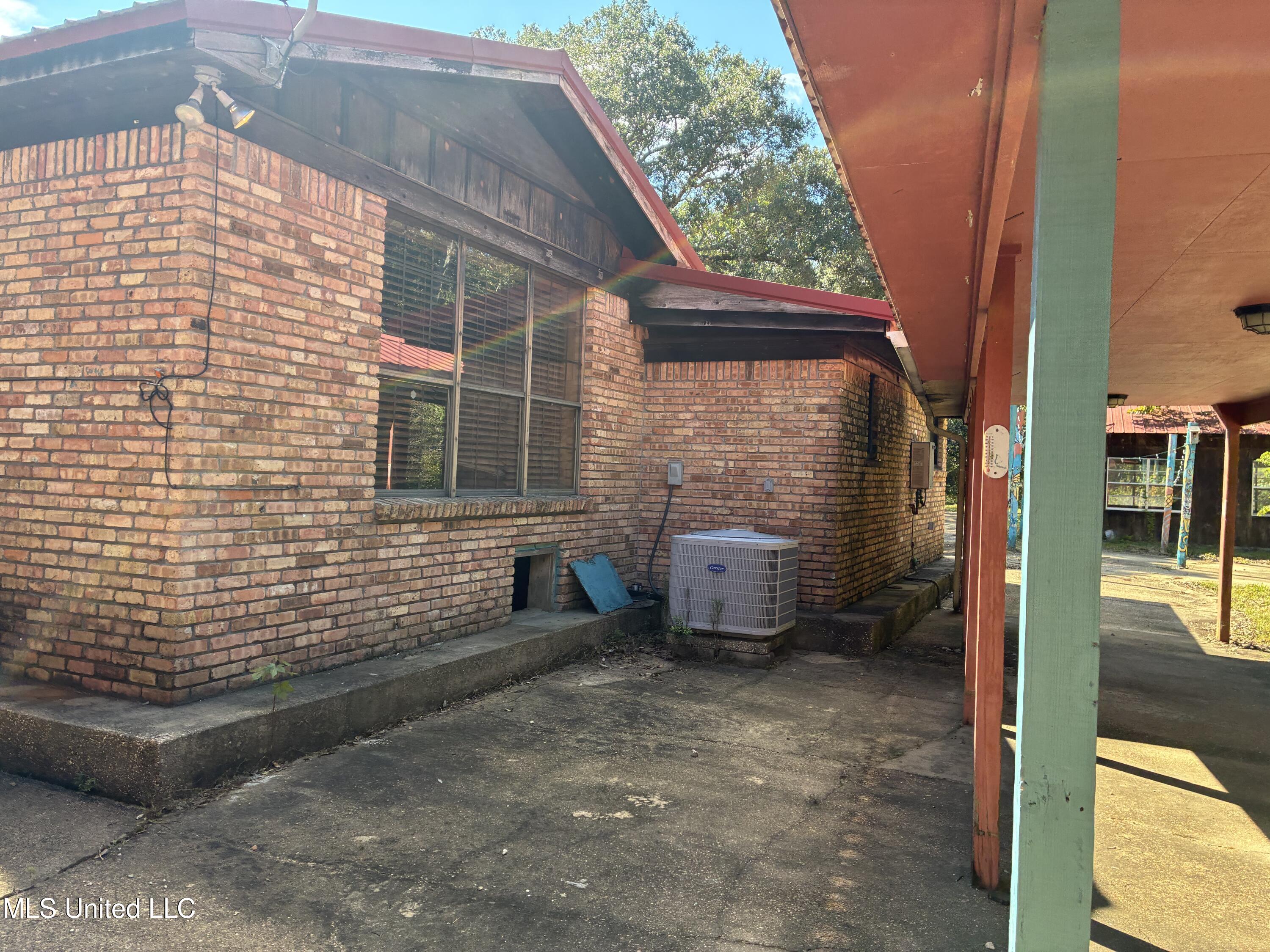 1008 Roys Road Property Photo 19