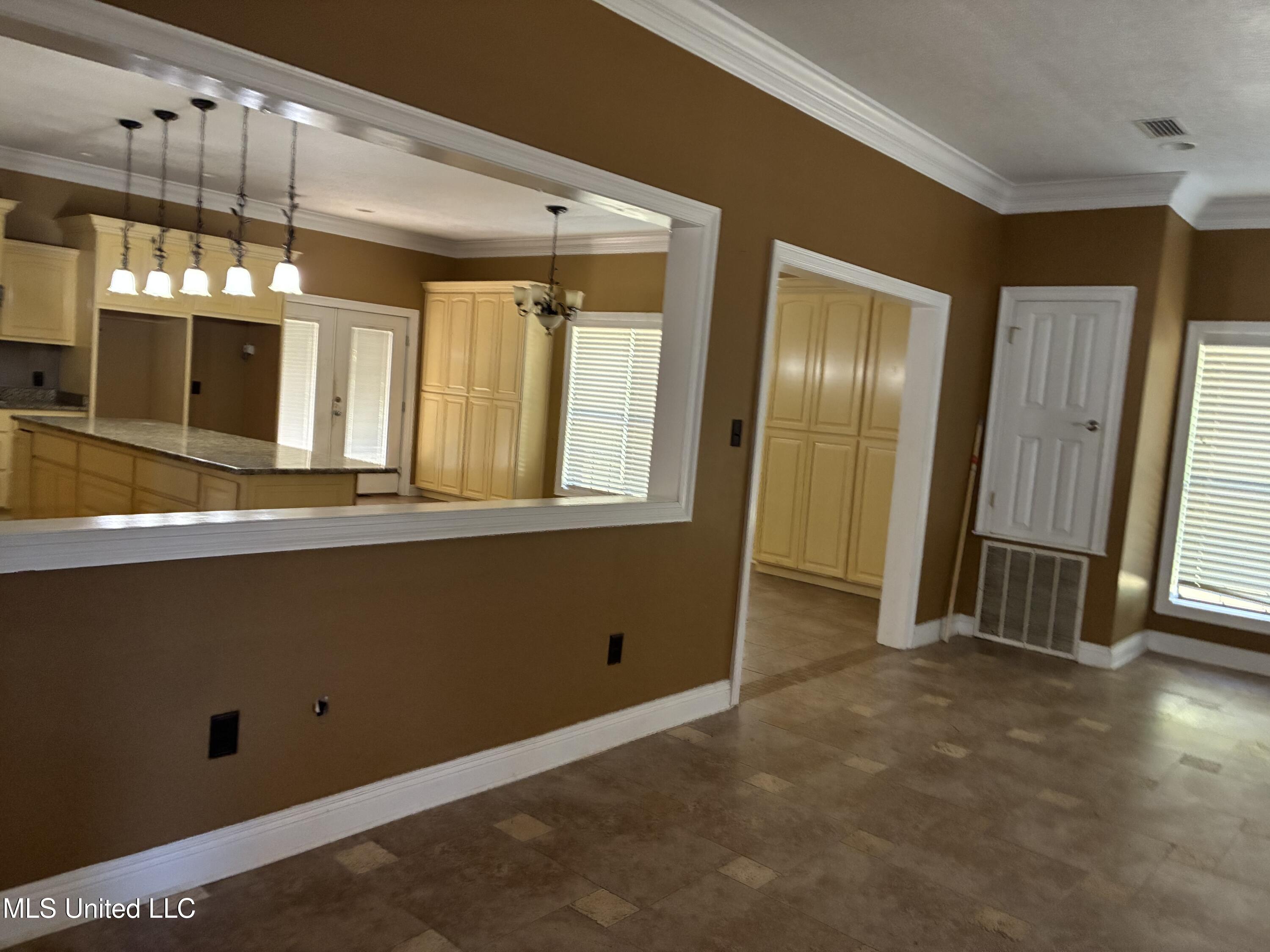 1008 Roys Road Property Photo 30