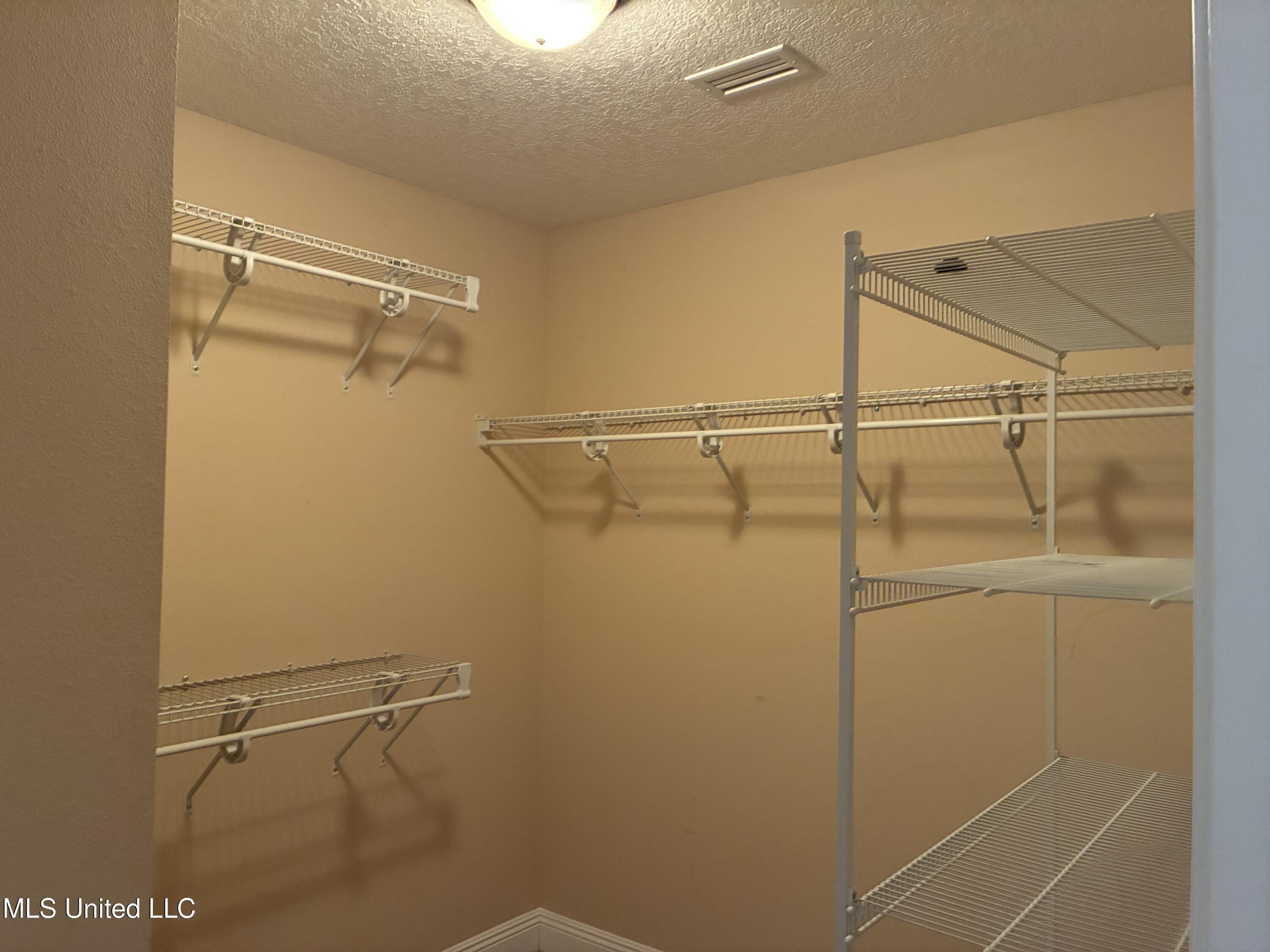 1008 Roys Road Property Photo 45