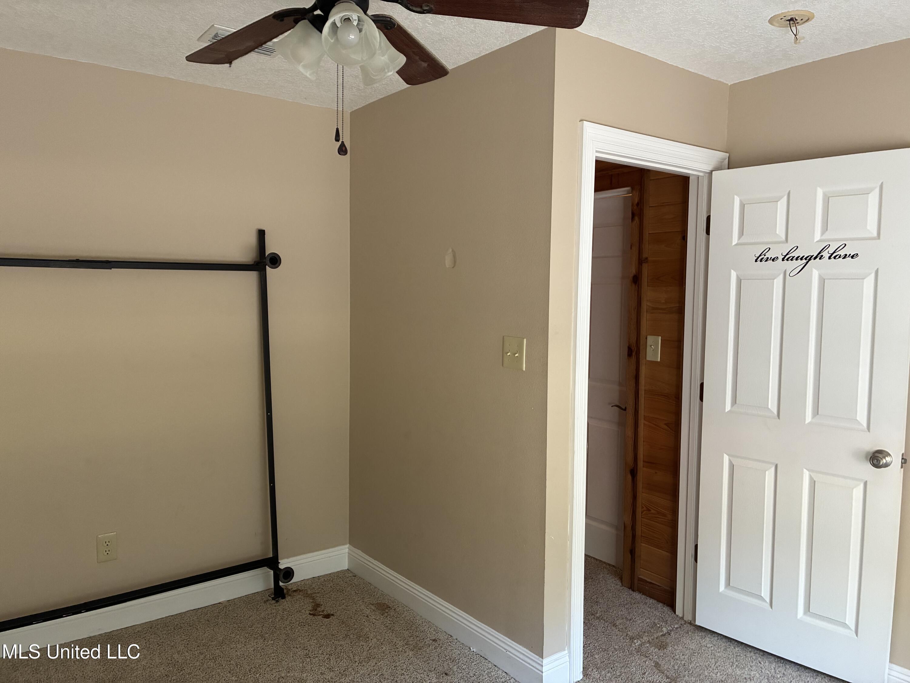 1008 Roys Road Property Photo 48