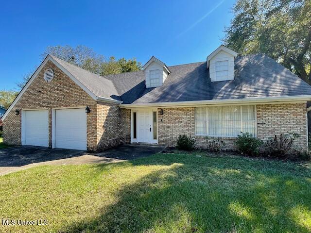 16145 Kenwood Drive Property Photo 2