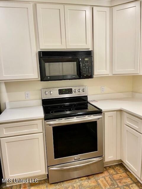 16145 Kenwood Drive Property Photo 33