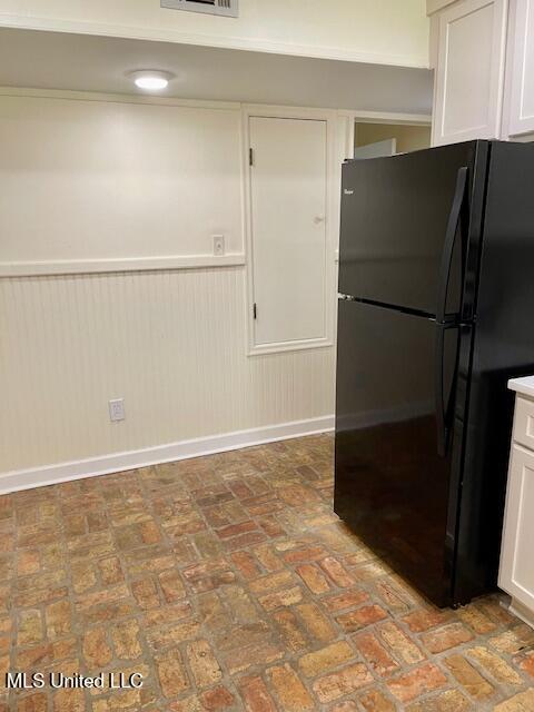 16145 Kenwood Drive Property Photo 35