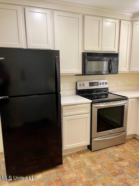 16145 Kenwood Drive Property Photo 36